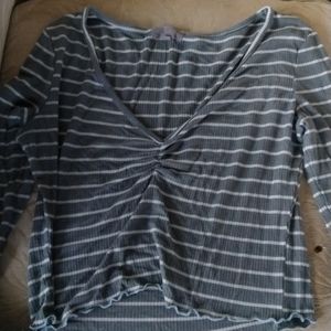 Grey long sleeve crop top with white stripes